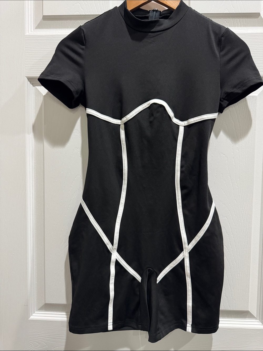 SHEIN Black Short Sleeve Romper with White Contrast Piping